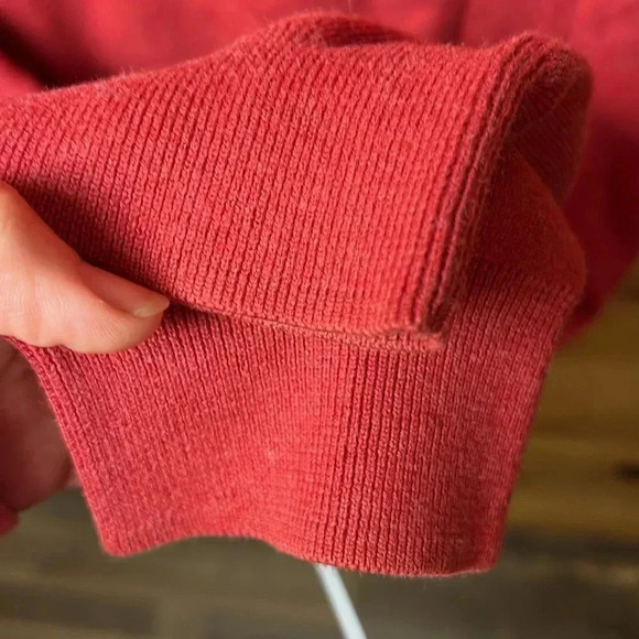 Polo Ralph Lauren V-neck Men’s red Sweater Pima cotton Lg winter event office - Picture 8 of 8